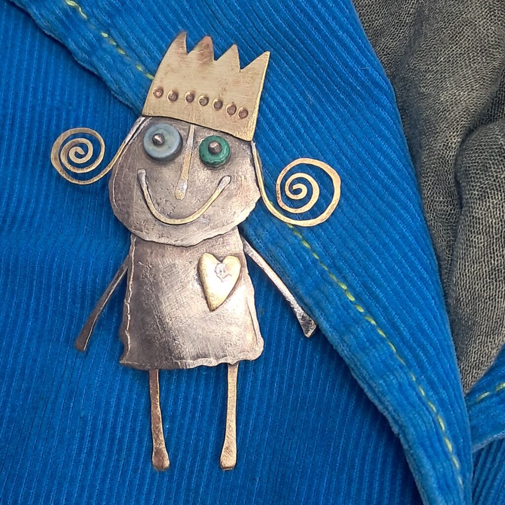 Królewna Niebieskooka - broszka
